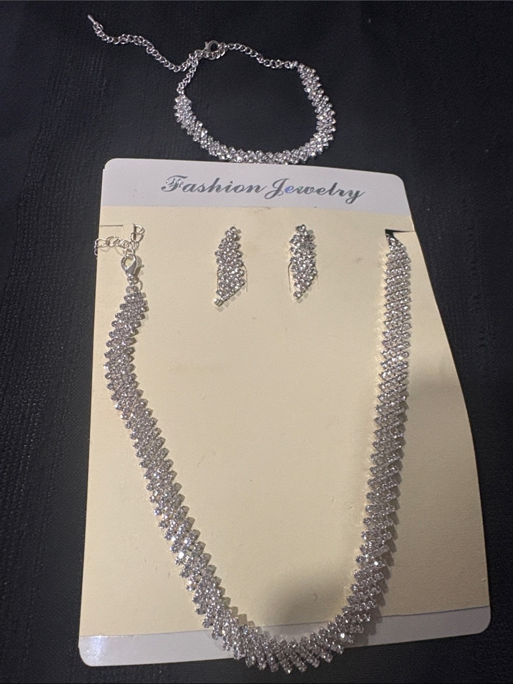 Fashion Jewelry Silver Rhinestone Necklace, Bracelet & Earrings Set